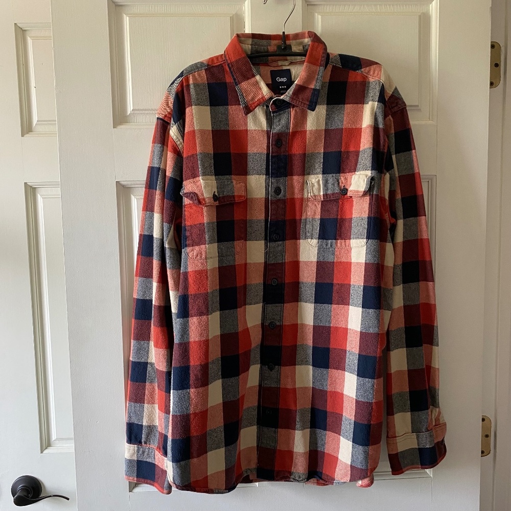 Gap - Men's Flannel Button Down - Size XL